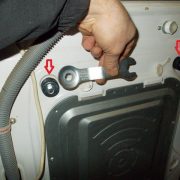 نصب و راه اندازی لباسشویی اتومات